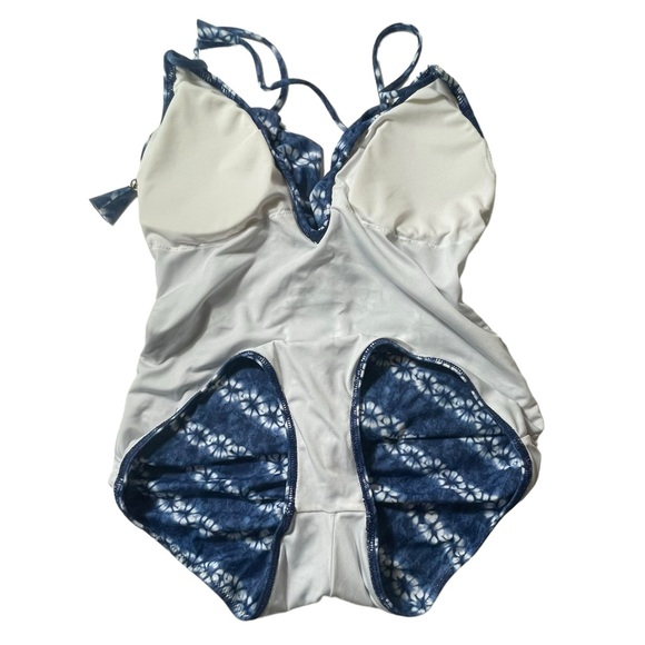 Victorias Secret Tie Dye Flouncy Plunge One Piece Cheeky Sexy Swimsuit Medium M - Picture 13 of 15